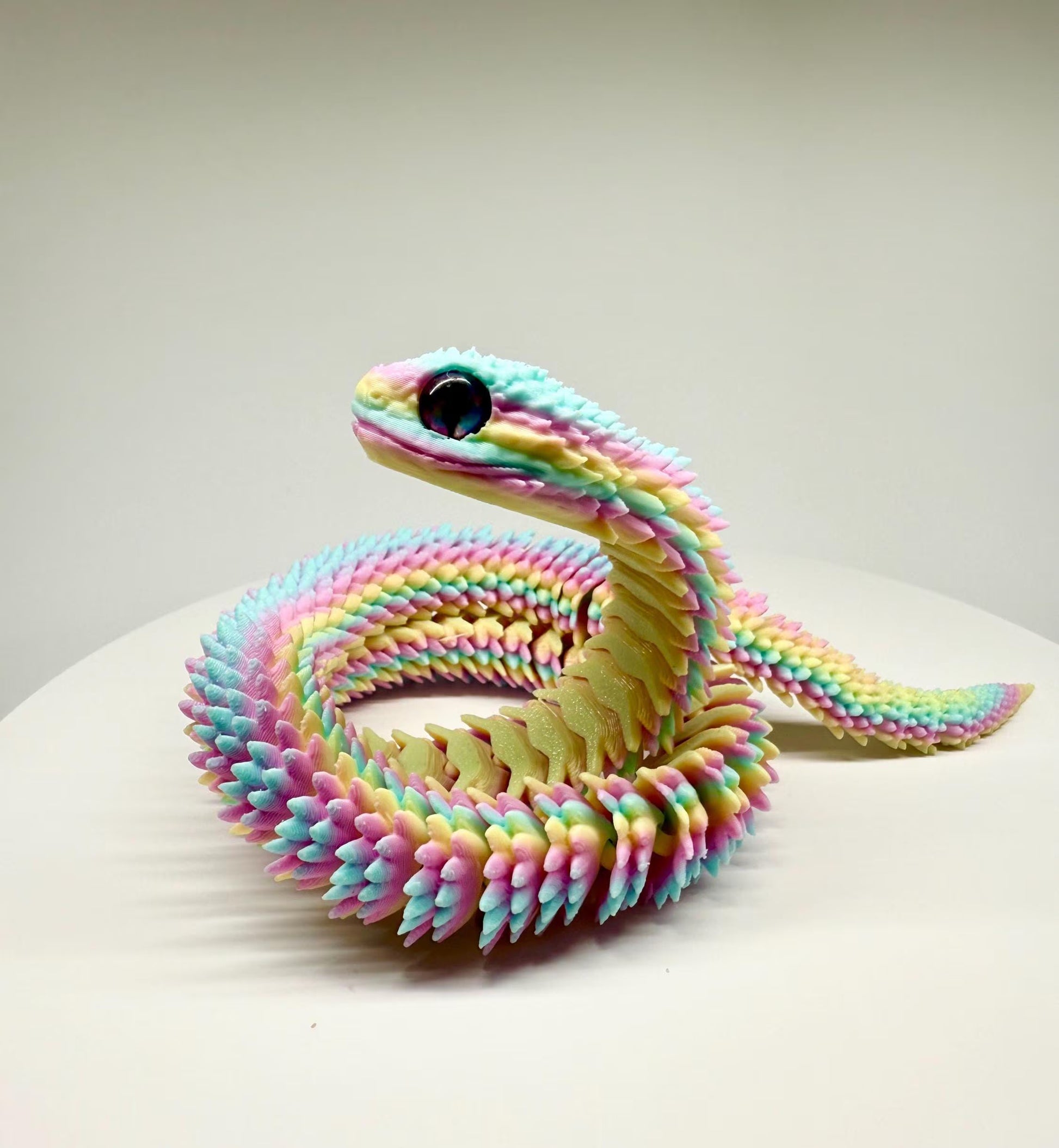 Articulated 3D Printed Flexible Snake Fidget Toy | Dazzling Iridescent PLA Posable Desk Decor | Stress Relief Wearable Unique Gift